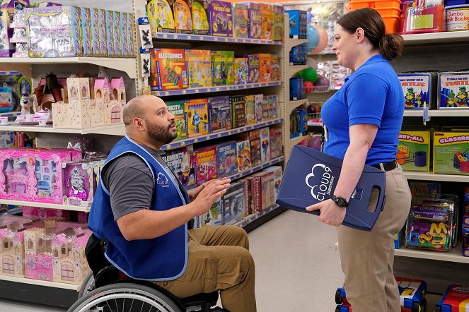 Supermarket - Pracownicy niepełnoetatowi - Z filmu - Colton Dunn, Lauren Ash