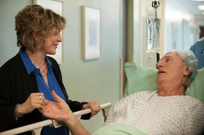 Parenthood - The Waiting Room - Photos - Bonnie Bedelia, Craig T. Nelson