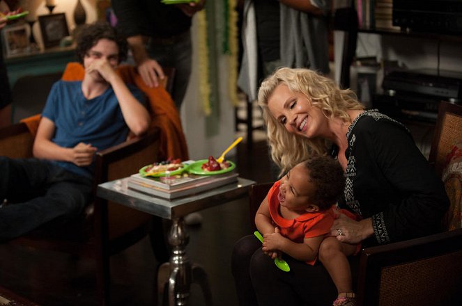 Parenthood - Season 6 - Alles Gute, Zeek! - Dreharbeiten - Monica Potter