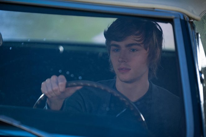 Parenthood - The Pontiac - De la película - Miles Heizer