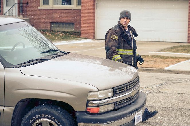 Chicago Fire - Szukając ratunku - Z filmu - Jesse Spencer