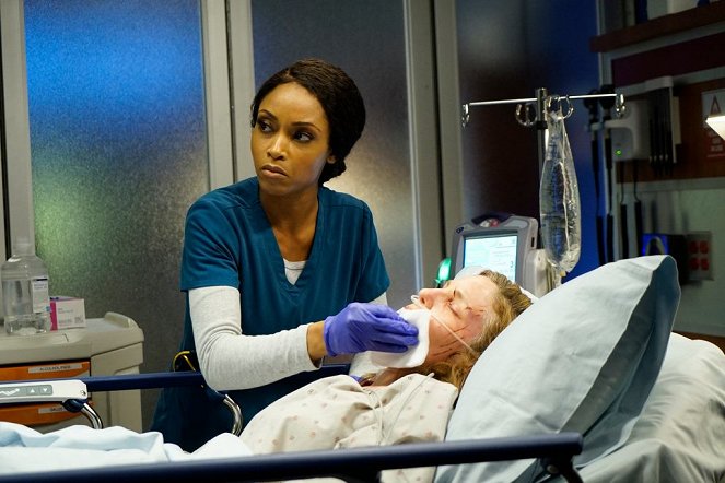 Chicago Med - Devil in Disguise - Photos