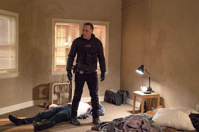 Chicago P.D. - Saved - Photos