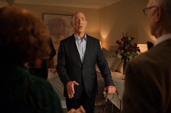 Growing Up Fisher - First Time's the Charm - Filmfotos - J.K. Simmons