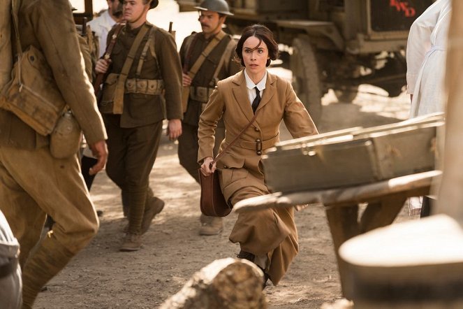 Időutazók - Season 2 - Az utolsó háború - Filmfotók - Abigail Spencer