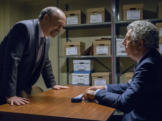 Billions - Flaw in the Death Star - Photos - Paul Giamatti