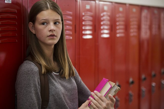 Everything Sucks! - All That and a Bag of Chips - De la película - Peyton Kennedy