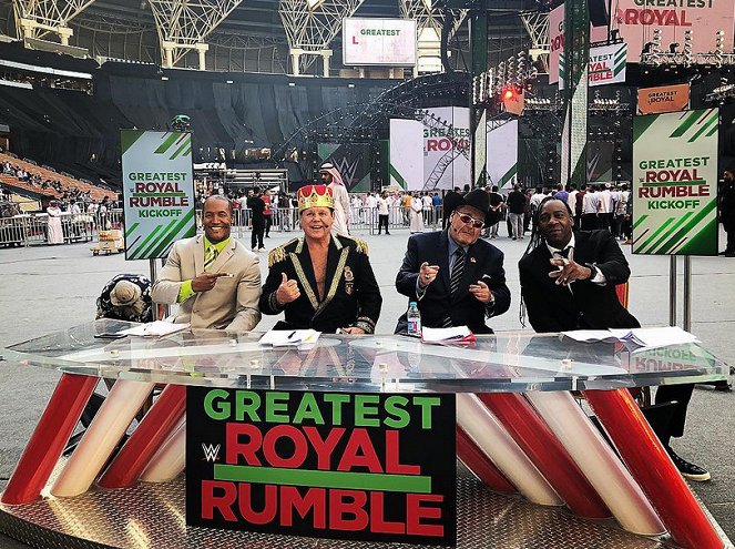 WWE Greatest Royal Rumble - Dreharbeiten - Bryan J. Kelly, Jerry Lawler, Booker Huffman