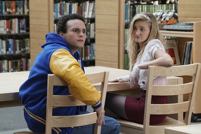 The Goldbergs - Breakfast Club - Photos - Troy Gentile, AJ Michalka