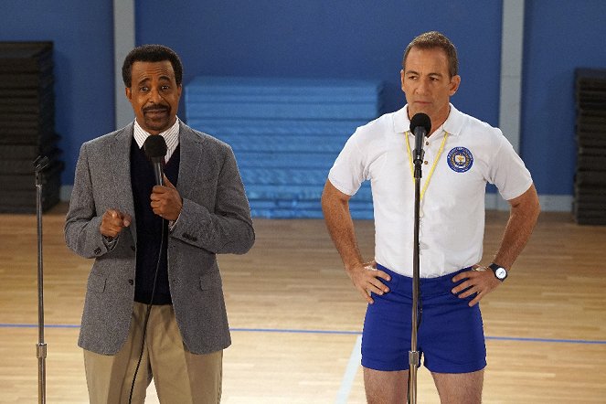 The Goldbergs - The Day After the Day After - Photos - Tim Meadows, Bryan Callen