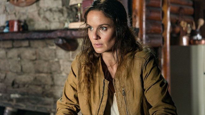 Colony - Maquis - Van film - Sarah Wayne Callies