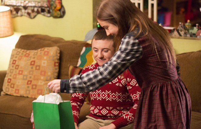 The Middle - The Christmas Miracle - Photos - Atticus Shaffer, Laura Ann Kesling