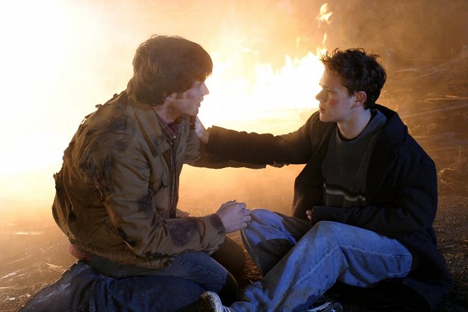 Smallville - Season 3 - Předtucha - Z filmu - Tom Welling, Joseph Cross