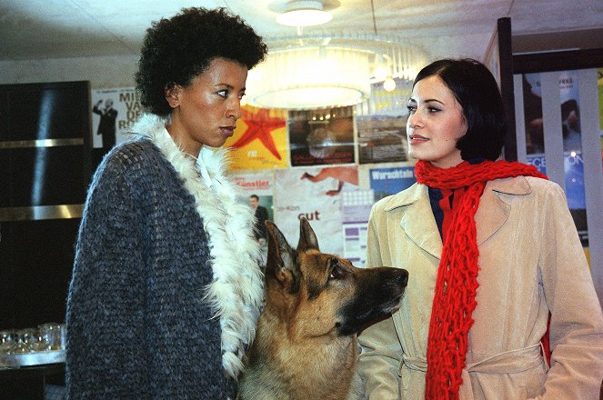 Rex, chien flic - Ondes troubles - Film - Arabella Kiesbauer, Rhett Butler le chien, Doris Golpashin
