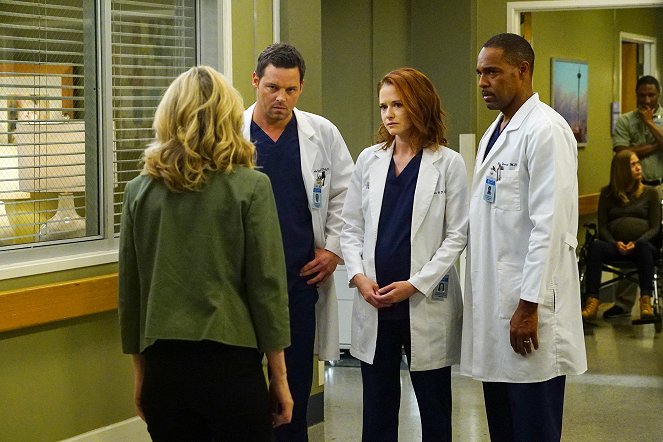 Grey's Anatomy - Mama Tried - Photos - Justin Chambers, Sarah Drew, Jason George