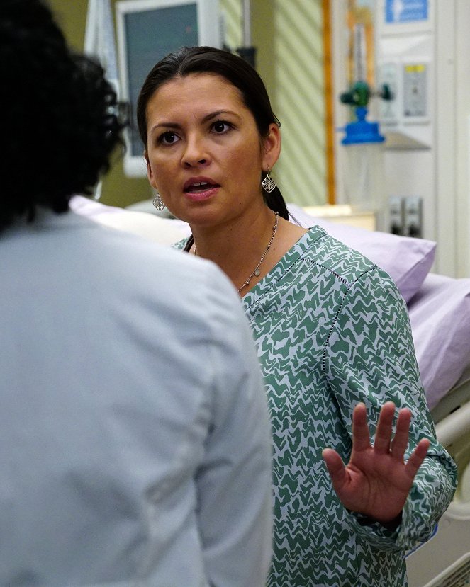 Grey's Anatomy - Season 12 - At Last - Photos