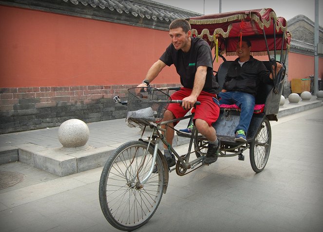 Our Guy in China - Kuvat elokuvasta - Guy Martin