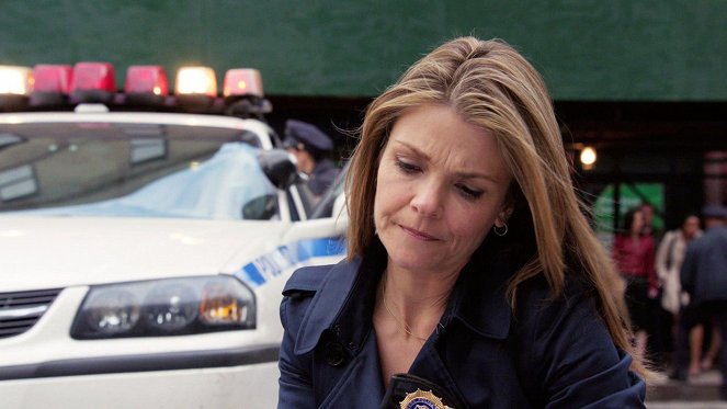 Law & Order: Criminal Intent - Season 10 - The Last Street in Manhattan - Photos - Kathryn Erbe
