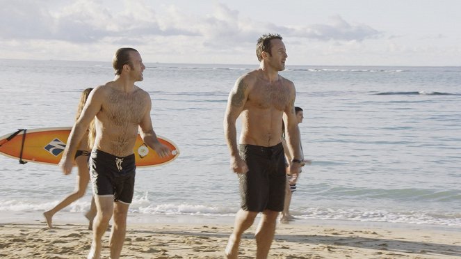Havaj 5-0 - Zamilovaní po uši - Z filmu - Scott Caan, Alex O'Loughlin
