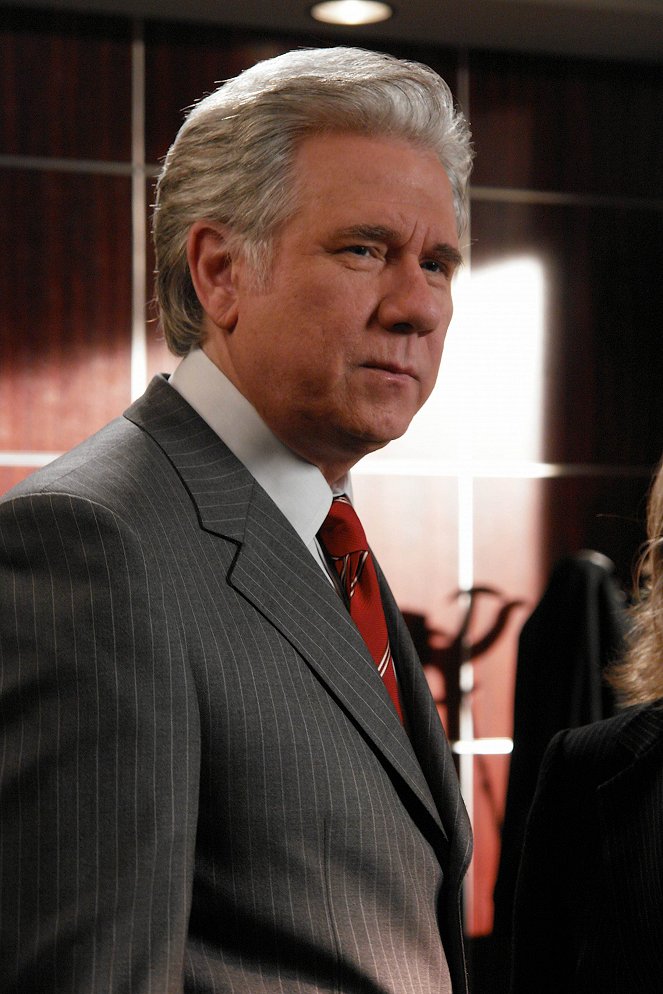 Boston Legal - No Brains Left Behind - Photos - Henry Gibson