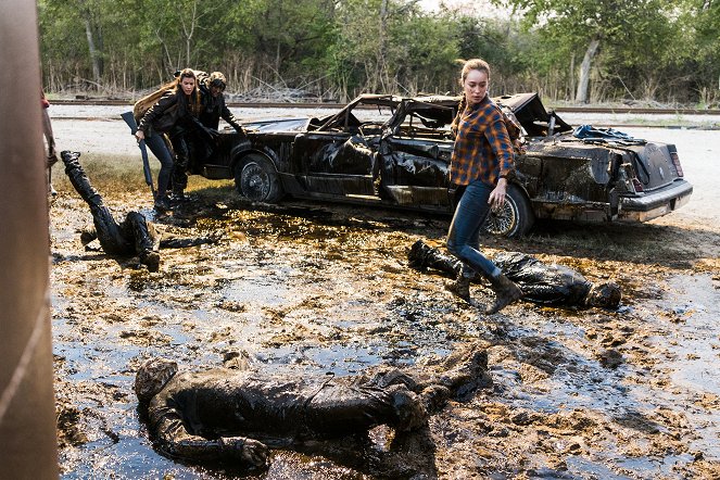 Fear the Walking Dead - Another Day in the Diamond - Film - Alycia Debnam-Carey