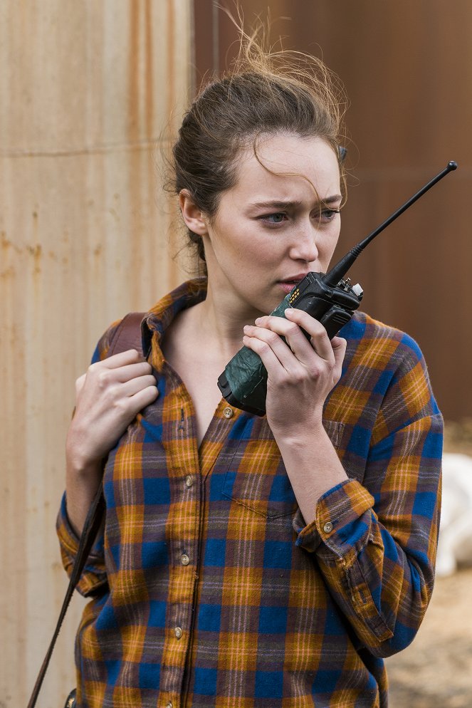 Fear the Walking Dead - Another Day in the Diamond - Film - Alycia Debnam-Carey