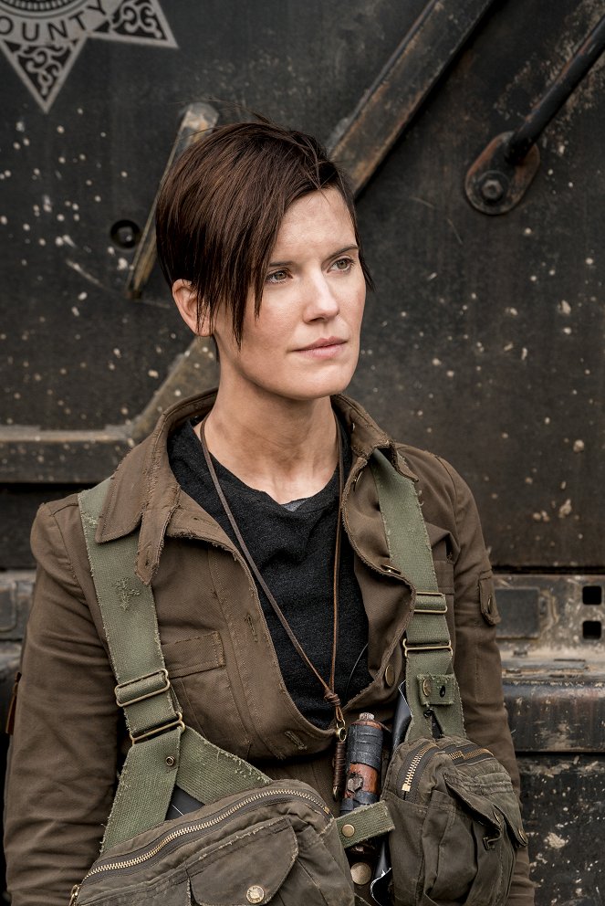 Fear the Walking Dead - Good out Here - Do filme - Maggie Grace