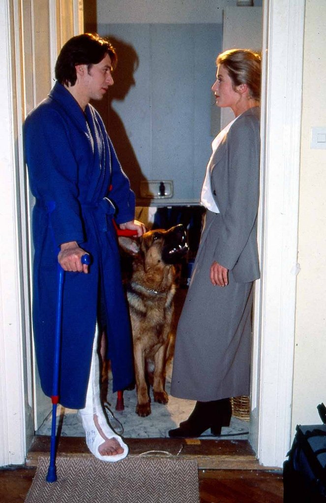 Rex, o cão polícia - Tödliche Teddys - Do filme - Tobias Moretti, pes Reginald von Ravenhorst, Nina Franoszek