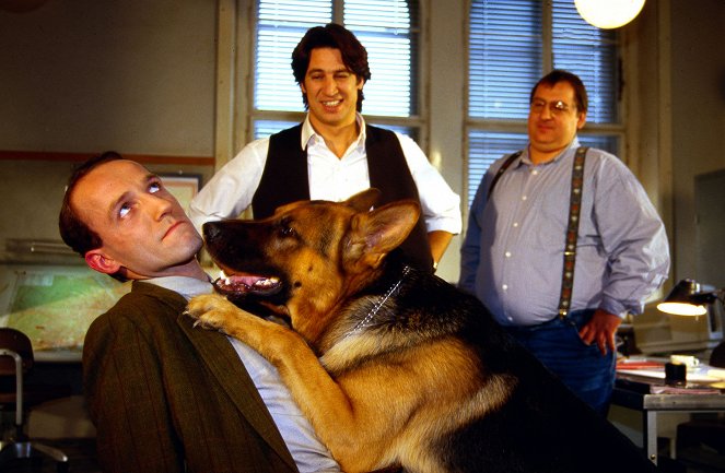 Rex, o cão polícia - Blutspuren - De filmes - Karl Markovics, pes Reginald von Ravenhorst, Tobias Moretti, Wolf Bachofner