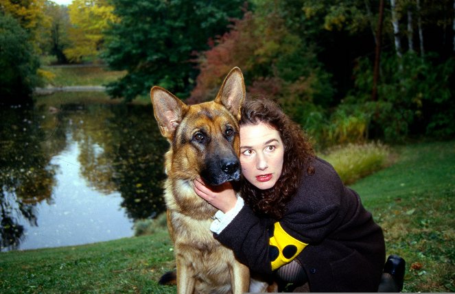 Rex felügyelő - A vak tanú - Filmfotók - Reginald von Ravenhorst a kutya, Maria Blumencron