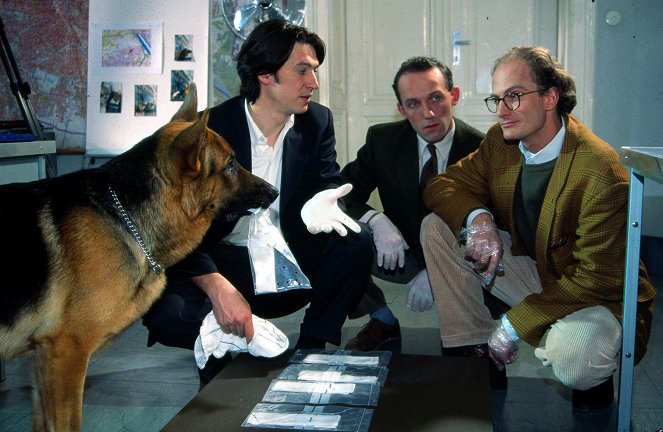 Rex, o cão polícia - Duft des Todes - Do filme - pes Reginald von Ravenhorst, Tobias Moretti, Karl Markovics