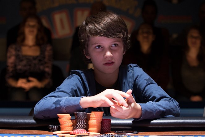 The Dangerous Book for Boys - How To Play Poker - Filmfotók - Gabriel Bateman