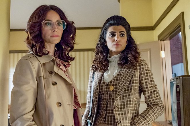 Timeless - The Day Reagan Was Shot - Photos - Abigail Spencer, Claudia Doumit