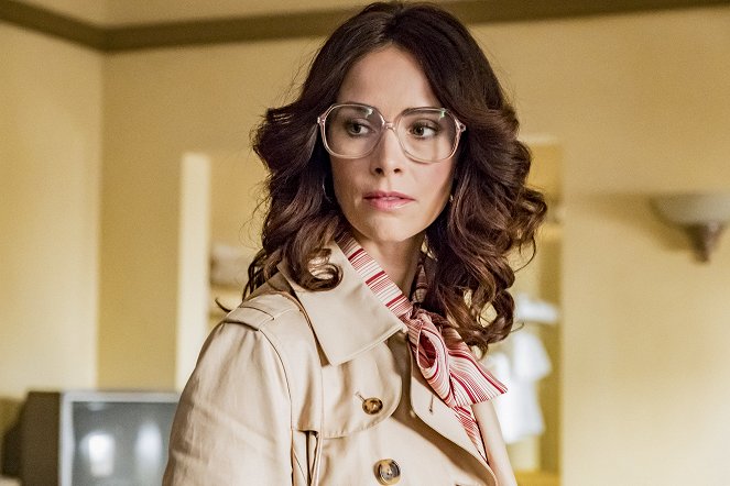 Timeless - The Day Reagan Was Shot - Photos - Abigail Spencer