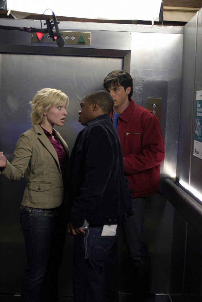 Smallville - Season 3 - Truth - Filmfotók - Allison Mack, Sam Jones III, Tom Welling