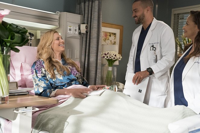 Grey's Anatomy - Caught Somewhere in Time - Photos