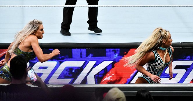 WWE Backlash - Film - Ashley Fliehr, Leah Van Dale