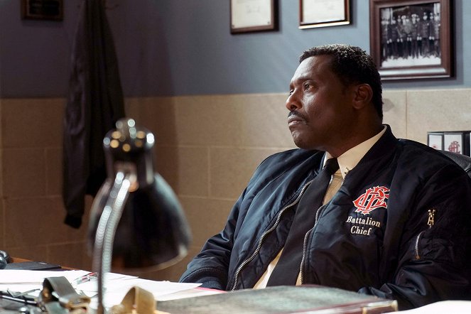 Chicago Fire - Season 6 - Wielki czyn - Z filmu - Eamonn Walker