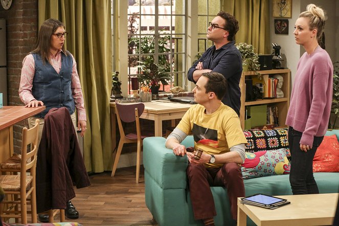 The Big Bang Theory - Das Machtwechsel-Modell - Filmfotos - Mayim Bialik, Jim Parsons, Johnny Galecki, Kaley Cuoco