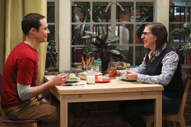 The Big Bang Theory - La polarización del cometa - De la película - Jim Parsons, Mayim Bialik