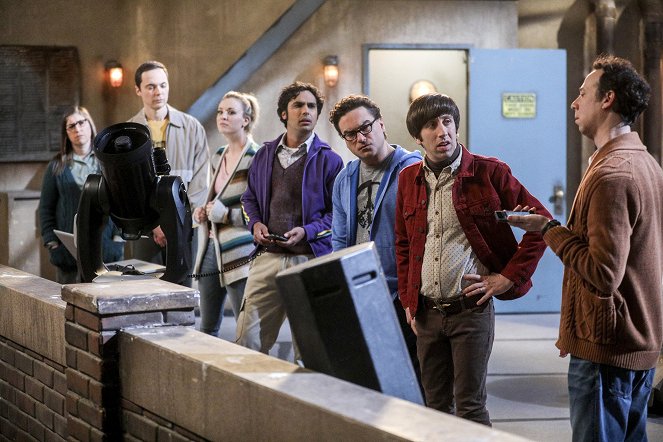 Teorie velkého třesku - Polarizace komety - Z filmu - Mayim Bialik, Jim Parsons, Kaley Cuoco, Kunal Nayyar, Johnny Galecki, Simon Helberg, Kevin Sussman