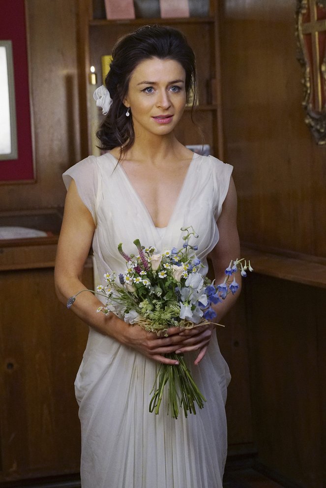 Grey's Anatomy - Season 12 - Family Affair - Photos - Caterina Scorsone