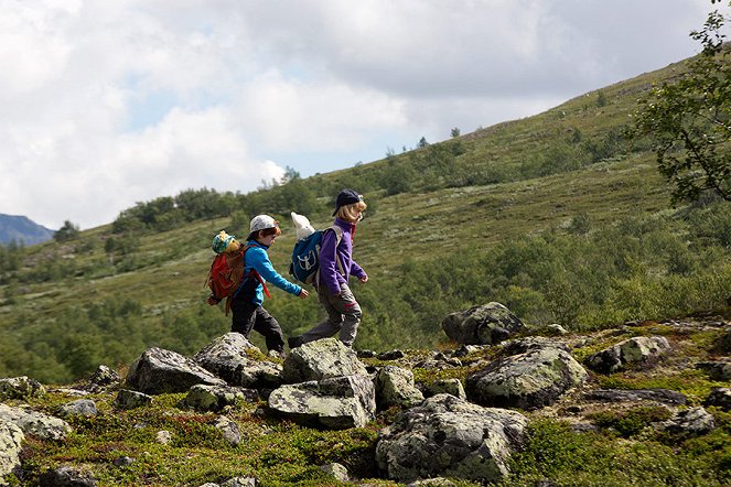 Kacper i Emma jadą w góry - Z filmu - Oliver Dahl, Alba Ørbech-Nilssen