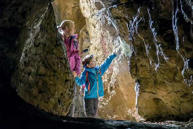 Casper en Emma: De bergen in - Van film - Janne Formoe, Oliver Dahl