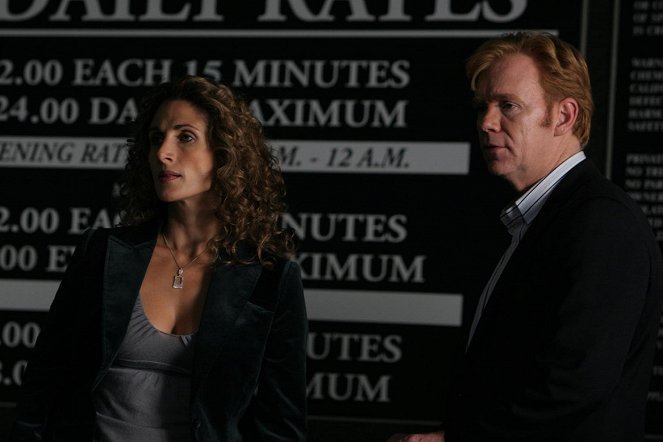 CSI: NY - Season 2 - Manhattan Manhunt - Photos - Melina Kanakaredes, David Caruso