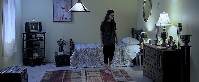 The Possession Experiment - Photos - Nicky Jasper
