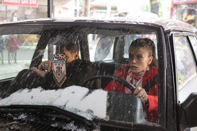 Şevkat Yerimdar - Sezon Finali - Filmfotók - Başak Parlak