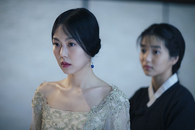 A szobalány - Filmfotók - Min-hee Kim, Tae-ri Kim