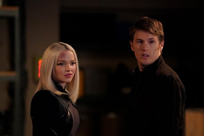 MARVEL's Agents Of S.H.I.E.L.D. - Unausweichlich - Filmfotos - Dove Cameron, Spencer Treat Clark