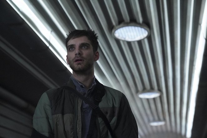 Agents of S.H.I.E.L.D. - Option Two - Photos - Jeff Ward